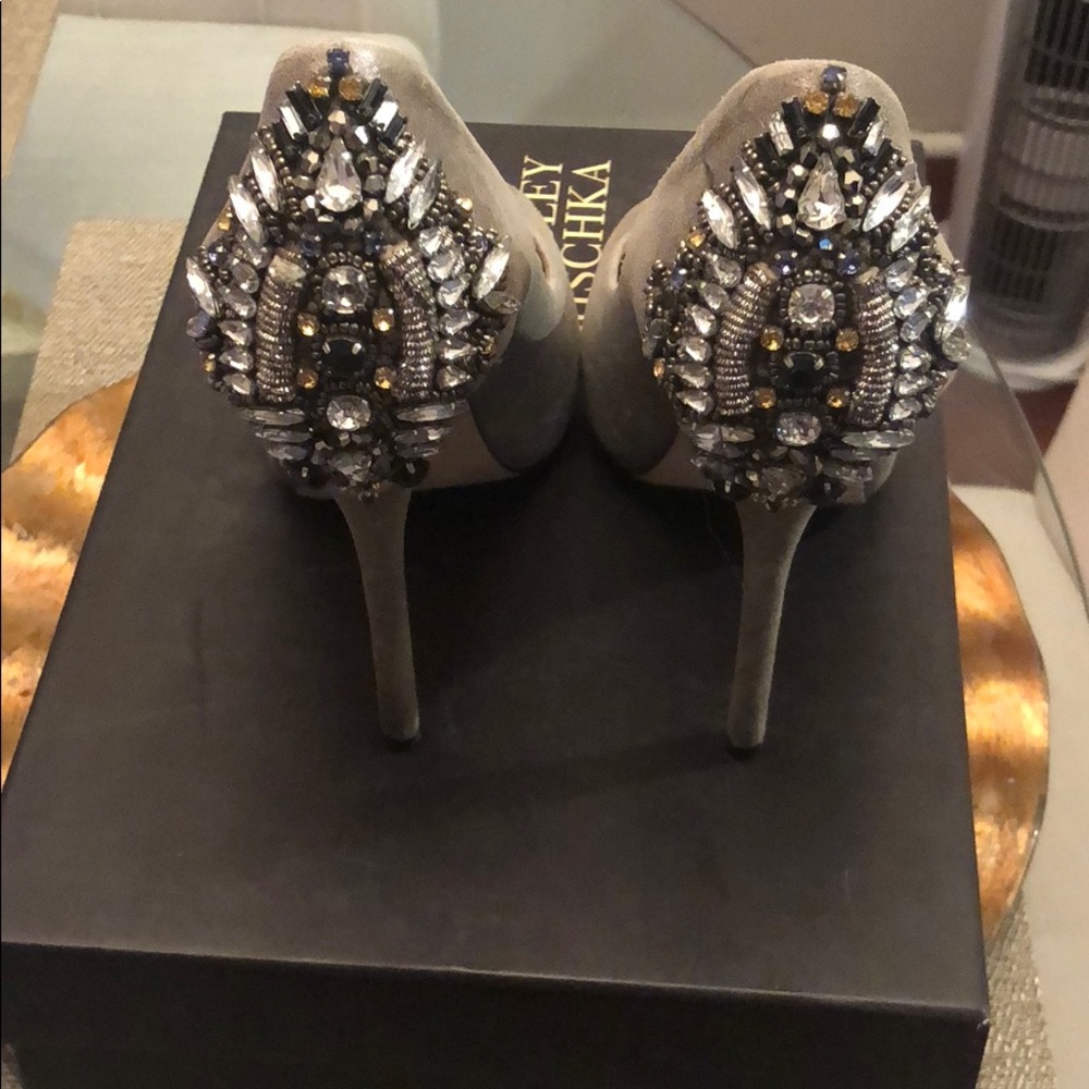 Badgley Mischka Pumps